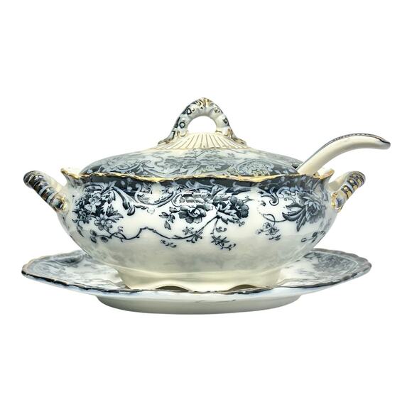 1890s Keeling & Co “Chatsworth” Small Gravy Sauce Boat Tureen Underplate Ladle